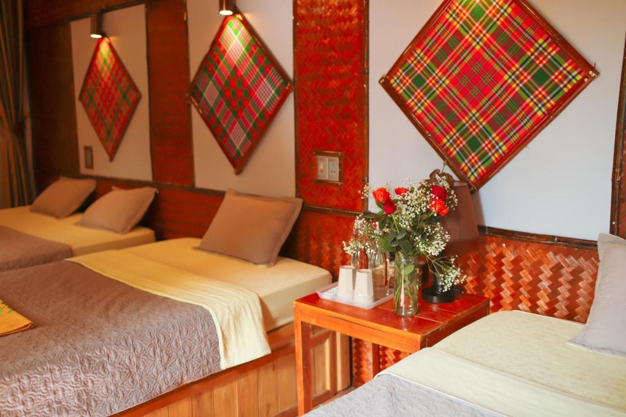 Golden Jungle House Hotel Ha Giang Exterior photo