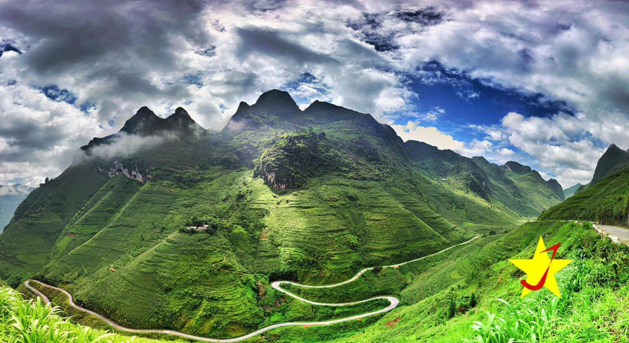 Golden Jungle House Hotel Ha Giang Exterior photo